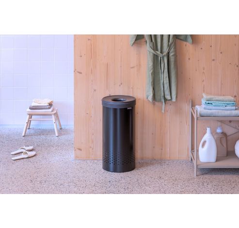 Corbeille à linge 35 litres avec couvercle synthétique Matt Black / Dark Grey  Brabantia