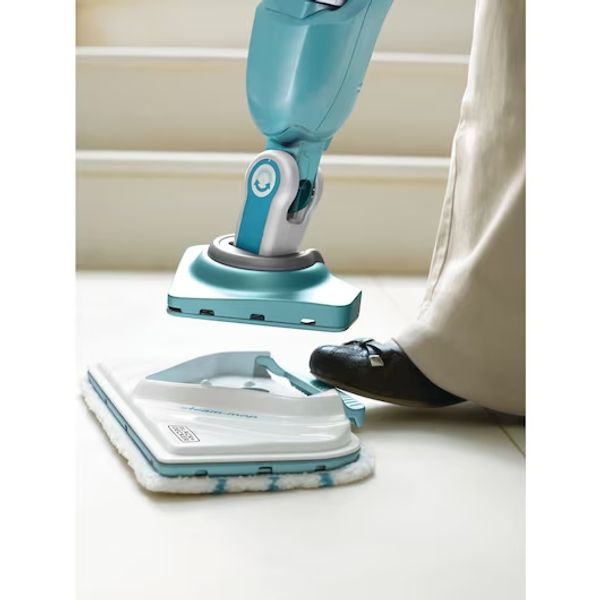 Black & Decker BHSM169DSM-QS 1600W Steam-mop met SteaMitt, deltavoet en 12 accessoires