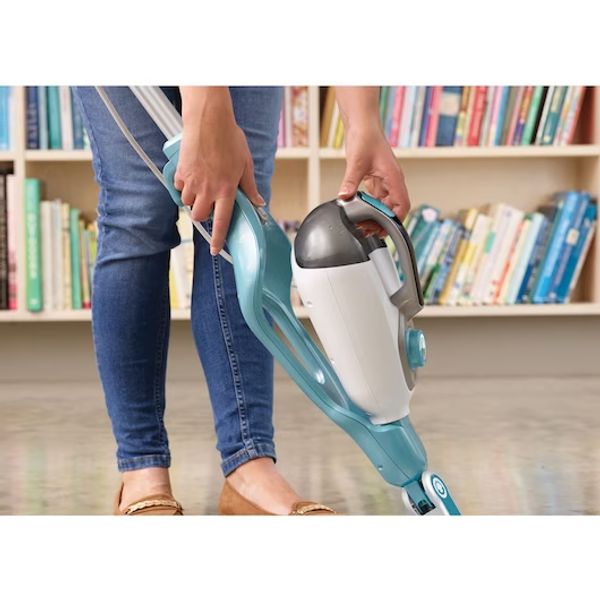 Black & Decker BHSM169DSM-QS 1600W Steam-mop met SteaMitt, deltavoet en 12 accessoires