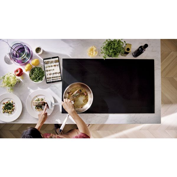 Inductiekookplaat met CelsiusºCooking™ (64 cm) HI26471SVR 