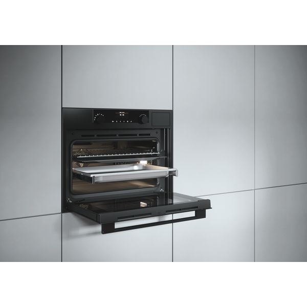 Combi-stoomoven Grafiet met kleurendisplay CS4695C 