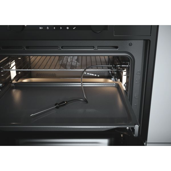 Combi-stoomoven Grafiet met kleurendisplay CS4695C 