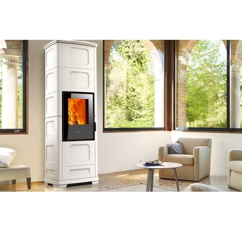 E228 C-H nero opaco con bocchetta frontale rear flue outlet  Piazzetta