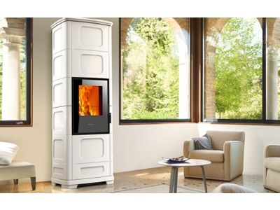 E228 C-H bianco grigio con bocchetta frontale rear flue outlet