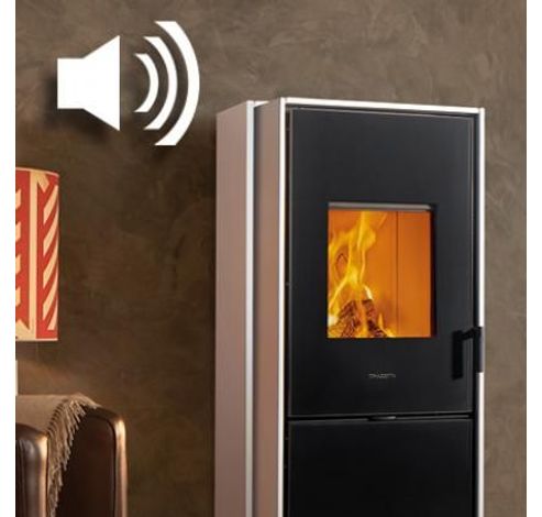 E228 C-H rosso lava con bocchetta frontale rear flue outlet  Piazzetta