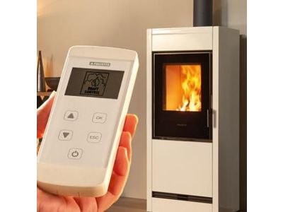 E228 D bianco antico - nero opaco rear flue outlet