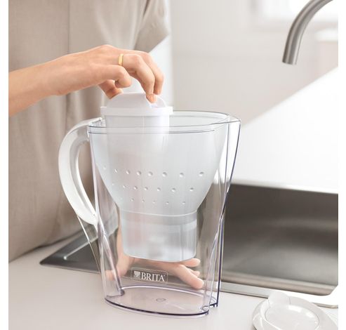 Fill and Enjoy Marella Cool 2,4L met 6 filters MAXTRA+ White  Brita