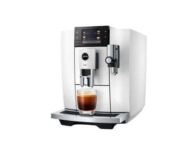 <ul class='list-attrs-tooltip'><li>Type espressomachine: Espresso</li><li>Inhoud waterreservoir: 1,90 Liter</li><li>Pompdruk: 15 bar</li><li>Automatisch Latte macchiato: Automatisch Latte macchiato</li><li>Automatisch Cappuccino: Automatisch Cappuccino</li><li>Kleur: Wit</li><li>Vermogen: 1.450 W...</li></ul> E8 Piano White ED