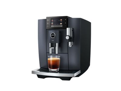 <ul class='list-attrs-tooltip'><li>Type espressomachine: Espresso</li><li>Inhoud waterreservoir: 1,90 Liter</li><li>Pompdruk: 15 bar</li><li>Automatisch Latte macchiato: Automatisch Latte macchiato</li><li>Automatisch Cappuccino: Automatisch Cappuccino</li><li>Kleur: Zwart</li><li>Vermogen: 1.450 W...</li></ul> E8 Cosmic Black ED