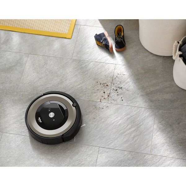 Roomba e6 