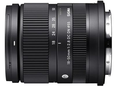 18-50mm f/2.8 DC DN Contemporary RF-Mount