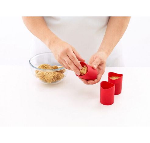 6 bakvormen shotglas - silicone rood Ø 5cm H 6.8cm met Decomax deegspuit  Lékué