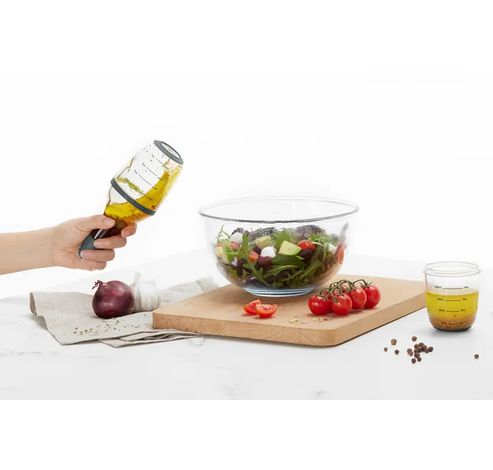 shaker à vinaigrette en silicone et Tritan vert 180ml  Lékué