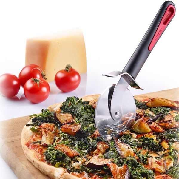 Westmark Gallant pizzames uit rvs en kunststof zwart en rood 20.5x8.1x2cm