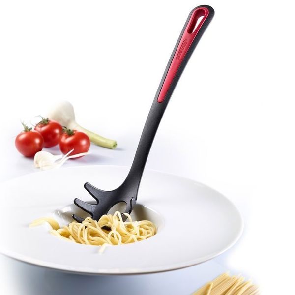 Westmark Gallant spaghettilepel uit kunststof zwart en rood 30.5cm