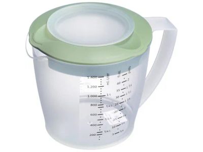 Helena maatbeker met deksel uit kunststof muntgroen 1.4L