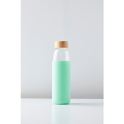 Bouteille en verre avec manchon en silicone vert menthe 580ml  Point-Virgule