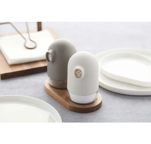 Set de salière et poivrière taupe/gris avec support  Point-Virgule