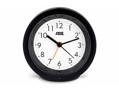 Ade Analoge Alarmklok Met Verlichting - Incl. 2x Aa