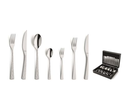 LIVIA RONDA BESTEK 84-DLG HOUTEN CASS.