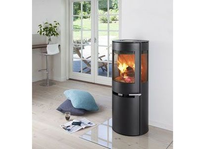 Aduro 9.5 acier noir avec réserve à bois