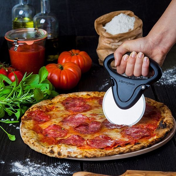 Microplane Specialties Pizzasnijder zwart