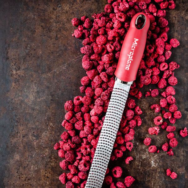 Microplane Premium Classic Serie zester Pomegranate Red