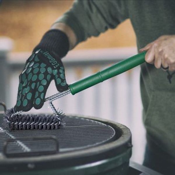 Big Green Egg Diamond-coated Nylon Grid Scrubber