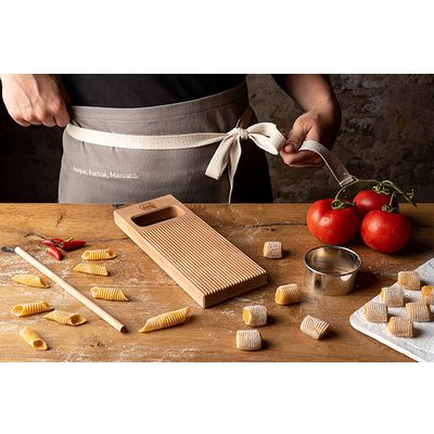 Set Gnocci 4p: 1 Gnocci Board +1 Pastry Ring + 1 Schort+1 Cookbook  Marcato