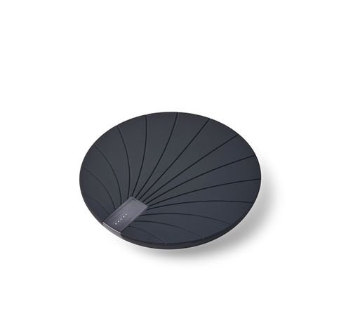 BALI WIRELESS CHARGING PAD W/BATTERY -BLACK  Lexon