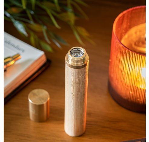 Flameless Element Lighter Natural White Ash Wood  Gingko