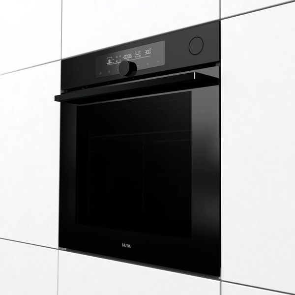 OS916MZ Four multifonctionnel SteamAssist, niche 60 cm 