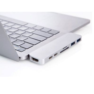 USB-C Adapter Thunderbolt 3 MacBook Pro Silver 