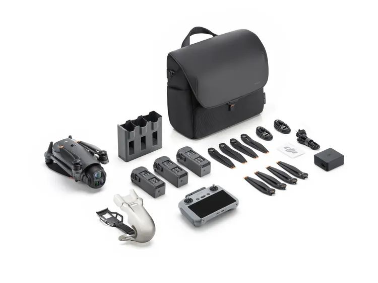 Mavic 4 Pro Fly More Combo w/ DJI RC331 Smart Control...