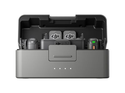 Mic 3 - 2 TX + 1 RX + Charging Case