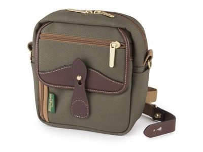 Stowaway Pola