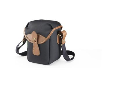 72 Black / Tan