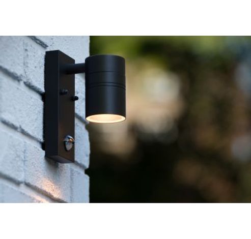 ARNE-LED - Wandspot Buiten - Ø 6,3 cm - LED - GU10 - 1x5W 2700K - IP44 - Zwart Lucide  Lucide