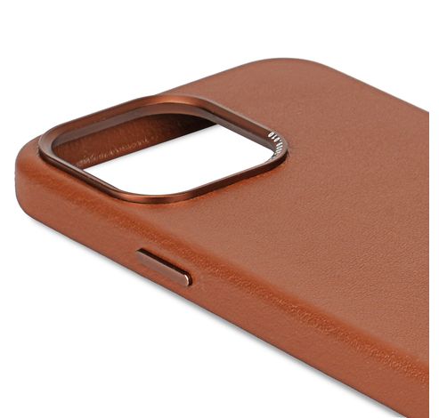 Leather Backcover iPhone 15 Pro Tan         Decoded