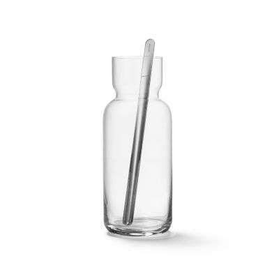 Nesting carafe & mixing spoon 