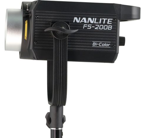 FS-200B LED Spot Light  Nanlite