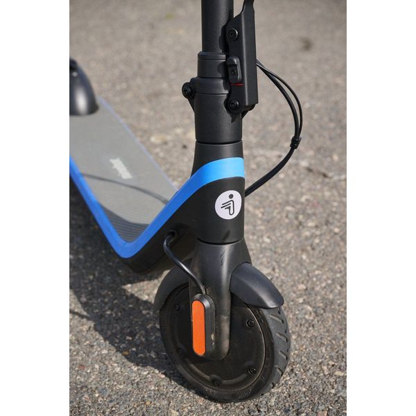 Segway-Ninebot Kickscooter C2 Pro E Powered by Segway E-step - Actieradius: 17km - Snelheid: 16km/h 