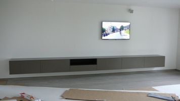 Panasonic 127 cm Led tv, Meubel 9 meter.