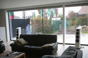 Klant zijn Cinema systeem opgewardeerd met 4x Gato FM50 luidsprekers (rear)